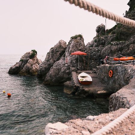 فيلا House On The Sea Amalfi Coast Vietri المظهر الخارجي الصورة