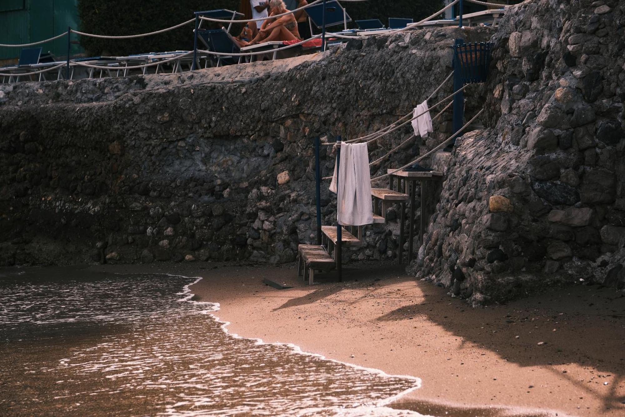 فيلا House On The Sea Amalfi Coast Vietri المظهر الخارجي الصورة